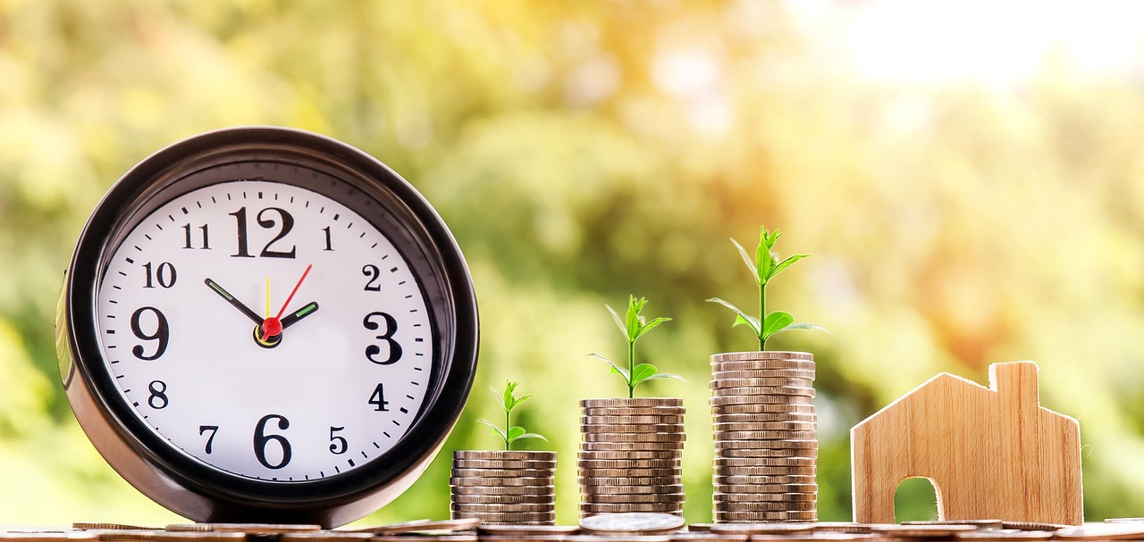 What are the essential financial planning steps for businesses?